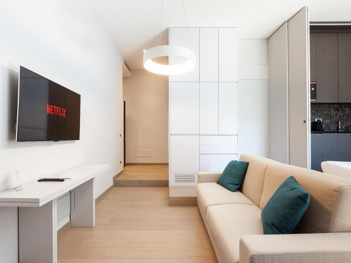 Easyhomes-Duomo Suites & Apartments Milano Esterno foto